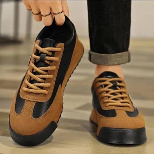 SNEAKER 03